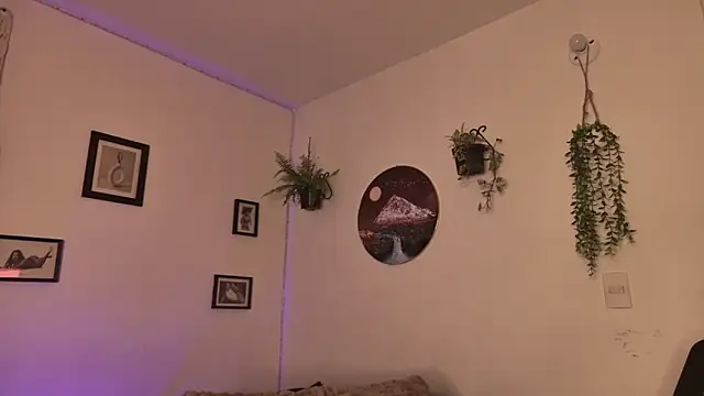 MegganCarter online show from 02/08/26, 12:30