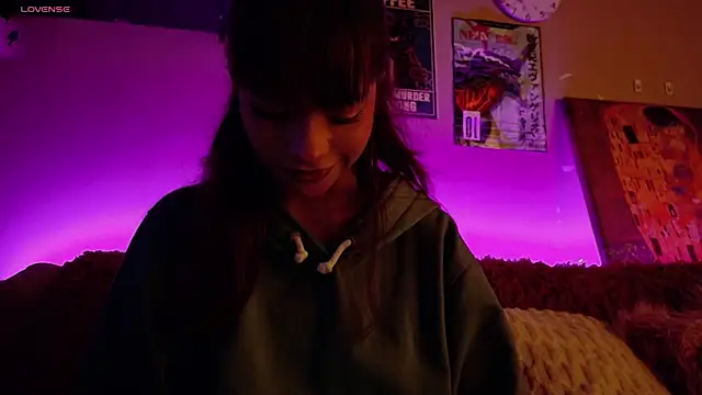 maryberry   online show from 11/04/25, 05:00