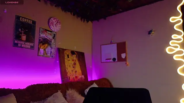 maryberry   online show from 12/02/25, 10:55