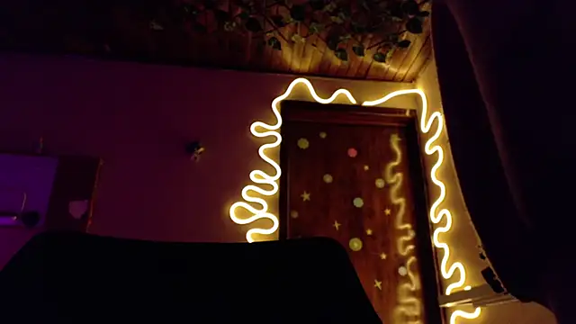 maryberry   online show from 12/03/25, 11:04