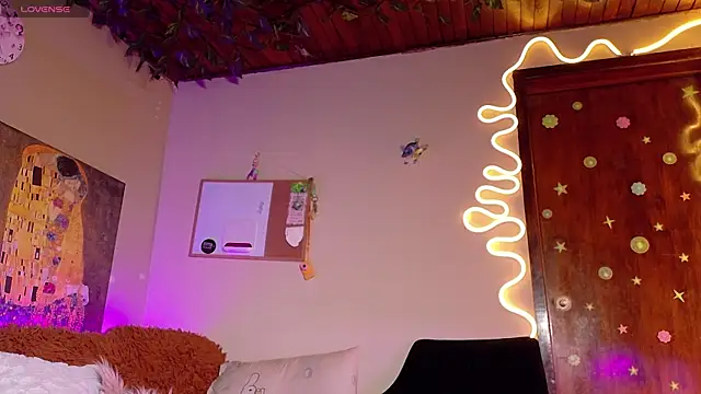 maryberry   online show from 09/28/25, 03:57