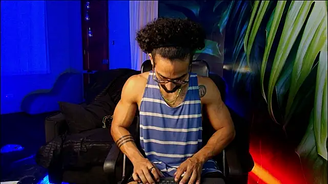 Romeocolin online show from 02/01/26, 09:24