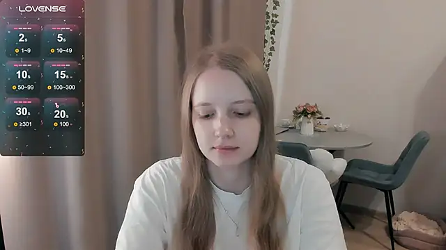 Snapshot of Alyaley chatting on 06/12/26, 12:03 Alyaley online show from 06/12/26, 12:03