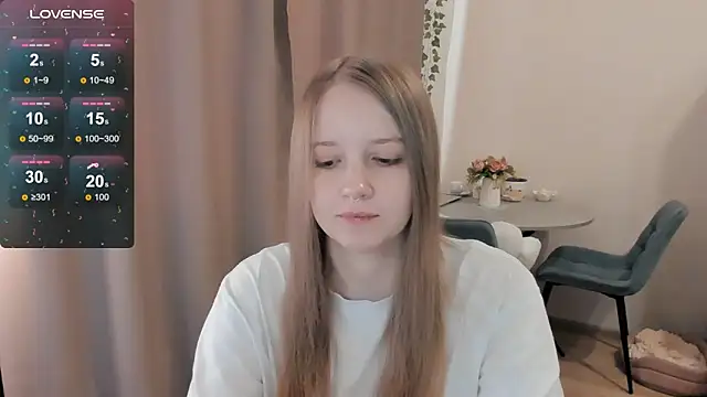 Snapshot of Alyaley chatting on 06/04/26, 08:08 Alyaley online show from 06/04/26, 08:08