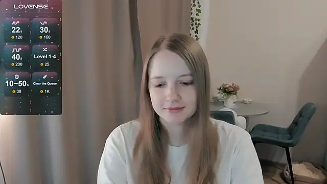 Snapshot of Alyaley chatting on 06/18/26, 10:20 Alyaley online show from 06/18/26, 10:20