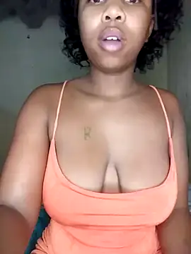 Snapshot of cindyxxx1 chatting on 12/05/24, 02:26 cindyxxx1 online show from 12/05/24, 02:26