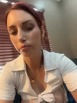 Astoria Moon online show from 03/13/26, 09:58