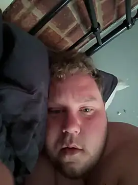 Lukeyboy027 online show from 06/21/26, 07:47