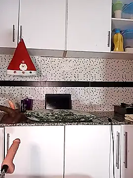 Snapshot of Bella045 chatting on 12/15/25, 05:35 Bella045 online show from 12/15/25, 05:35