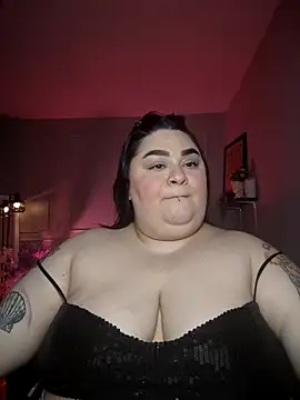 tiffany laurens online show from 04/17/26, 12:57