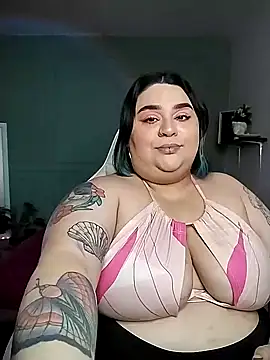 tiffany laurens online show from 01/10/25, 02:14