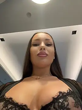 Syka0001 online show from 04/15/26, 10:32