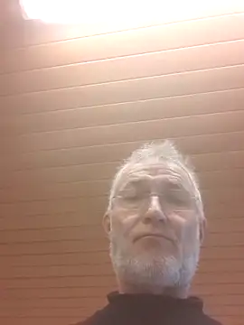 Snapshot of 60philippe chatting on 03/15/25, 08:48 60philippe online show from 03/15/25, 08:48