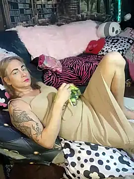 KrystallCoxxh online show from 12/21/25, 09:00