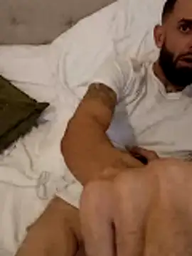 momentum2023 online show from 11/18/25, 04:05