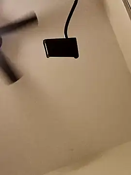 momentum2023 online show from 11/19/25, 04:56