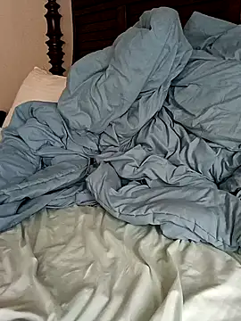 momentum2023 online show from 09/30/25, 02:23