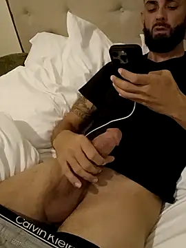 momentum2023 online show from 11/20/25, 05:08