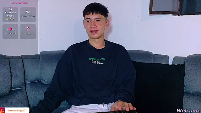 Snapshot of Mr_daren_ chatting on 04/13/26, 06:45 Mr daren online show from 04/13/26, 06:45