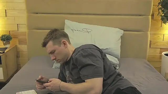 EthanPinkman online show from 03/23/26, 04:23