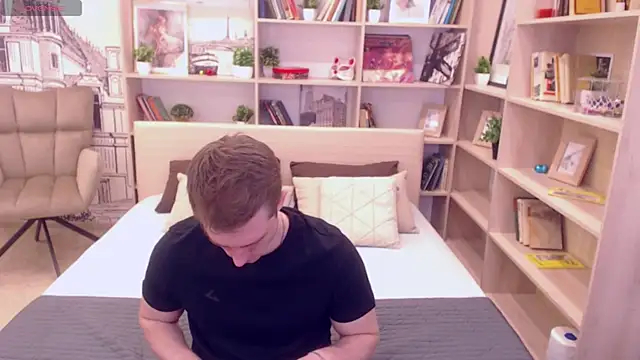 Snapshot of EthanPinkman chatting on 03/09/25, 03:54 EthanPinkman online show from 03/09/25, 03:54