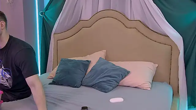 EthanPinkman online show from 04/08/26, 04:36