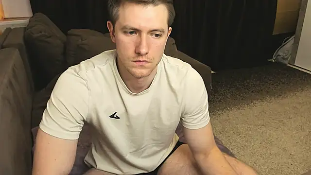 Snapshot of EthanPinkman chatting on 03/17/25, 10:17 EthanPinkman online show from 03/17/25, 10:17