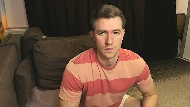 Snapshot of EthanPinkman chatting on 02/06/25, 09:43 EthanPinkman online show from 02/06/25, 09:43