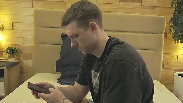 EthanPinkman online show from 03/28/26, 04:02