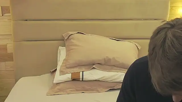 EthanPinkman online show from 02/15/26, 04:02