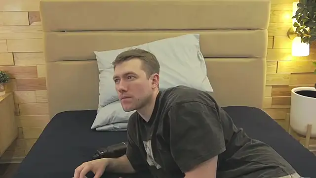 EthanPinkman online show from 02/26/26, 04:12