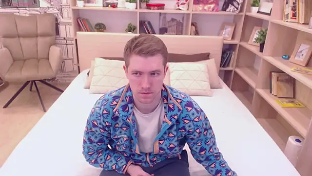 Snapshot of EthanPinkman chatting on 03/10/25, 03:01 EthanPinkman online show from 03/10/25, 03:01