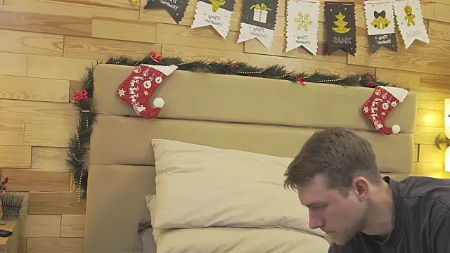 EthanPinkman online show from 12/23/25, 04:34