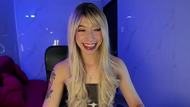 LilithCooperr  online show from 05/24/26, 03:28
