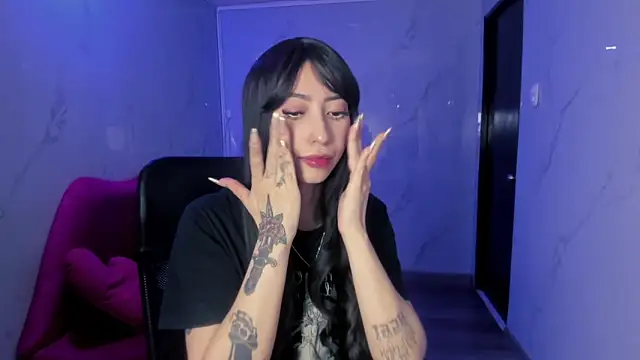 LilithCooperr  online show from 05/05/26, 03:20