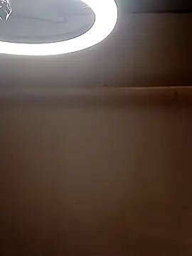 Snapshot of AmazonianMistress chatting on 11/07/25, 03:27 AmazonianMistress online show from 11/07/25, 03:27