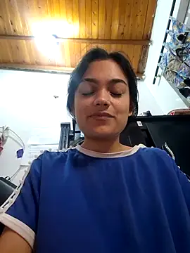 littlemelii online show from 12/22/24, 08:38