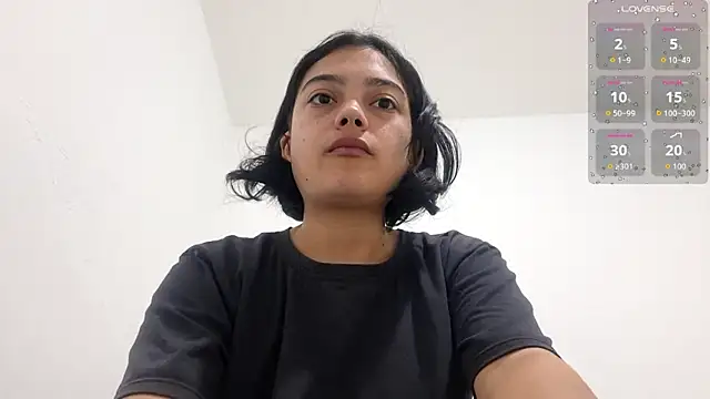 littlemelii online show from 11/13/25, 03:49