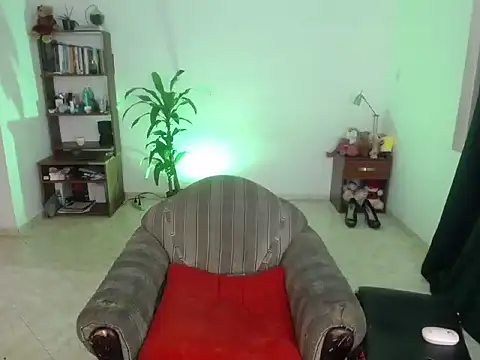 Megan Hot15 online show from 04/09/26, 11:55