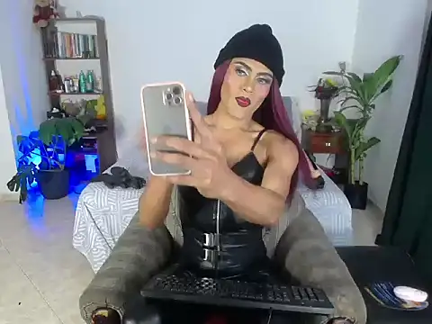 Megan Hot15 online show from 01/08/26, 01:44