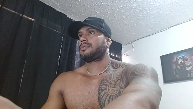 Snapshot of manolofitt chatting on 07/09/26, 04:06 manolofitt online show from 07/09/26, 04:06