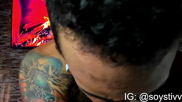 Snapshot of Seth_Owner chatting on 02/24/25, 02:04 Seth Owner online show from 02/24/25, 02:04