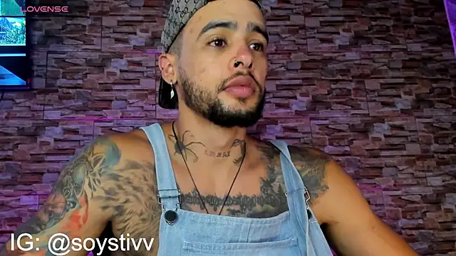 Snapshot of Seth_Owner chatting on 03/03/25, 02:06 Seth Owner online show from 03/03/25, 02:06