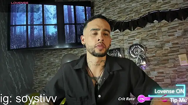 Snapshot of Seth_Owner chatting on 10/16/25, 01:36 Seth Owner online show from 10/16/25, 01:36