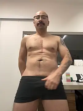 SeizoC online show from 04/17/26, 04:59