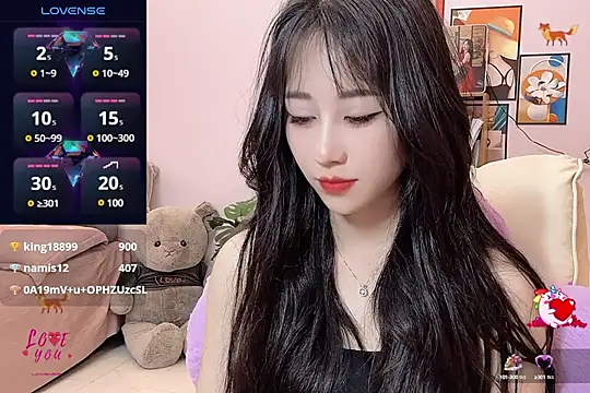  LLisa  online show from 03/13/25, 07:39