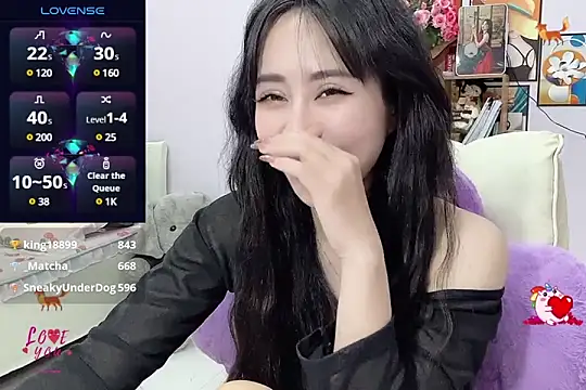  LLisa  online show from 02/23/25, 11:36