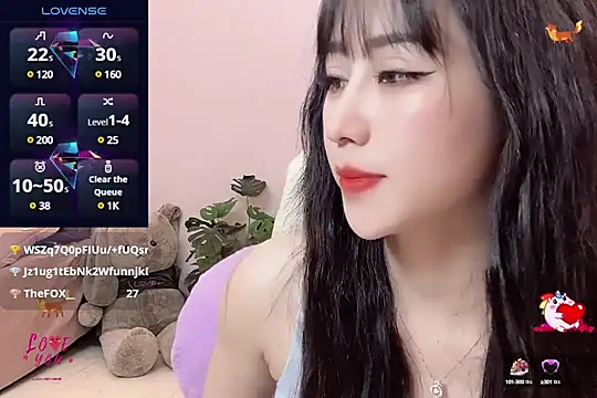  LLisa  online show from 03/05/25, 04:13