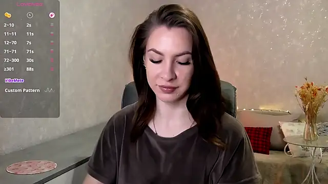 Naughty  Megan online show from 04/22/26, 08:43