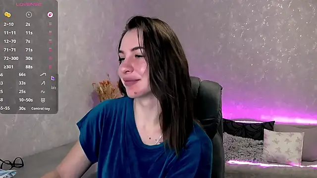 Snapshot of Naughty__Megan chatting on 11/29/25, 03:39 Naughty Megan online show from 11/29/25, 03:39